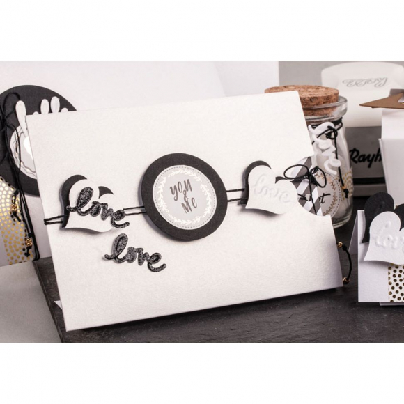 127779_Дырокол с тиснением "Love"