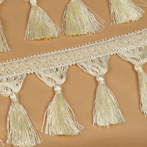 Бахрома для штор с кисточками арт. 6152-0329 цв.6344 шир.100мм цв.экрю уп.10м