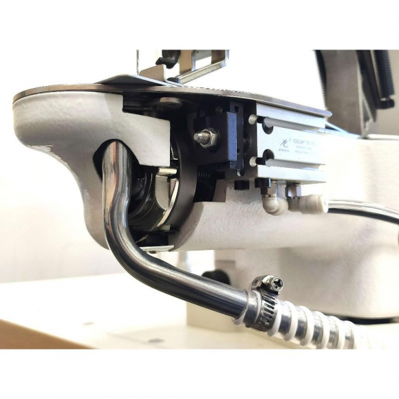 Автоматическая закрепочная машина с пневматическим устройством обрезки цепочки нитей Aurora A-1910K