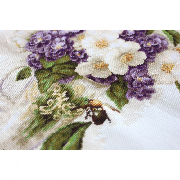 Набор для вышивания LUCA-S арт. B512 Ваза с цветами жасмина 28,5х37,5 см Набор для вышивания LUCA-S арт. B512 Ваза с цветами жасмина 28,5х37,5 см