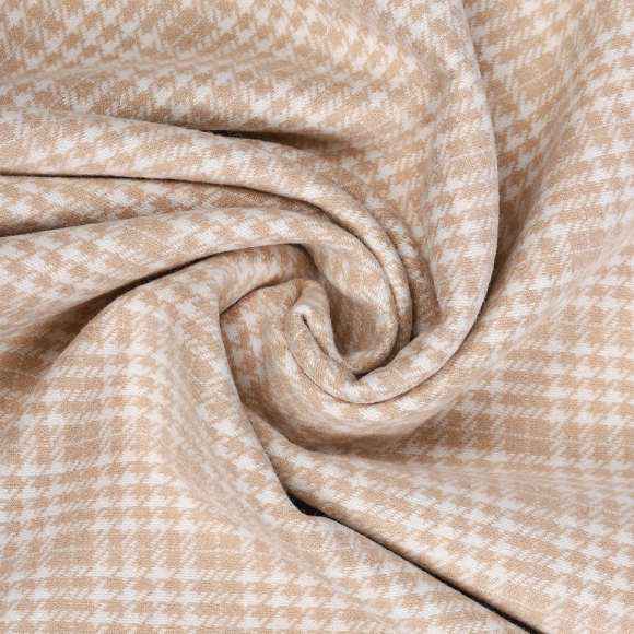 Ткань Костюмная 320 г/м? 100% полиэстер шир.150 см арт.С.1115.04 цв.светло-бежевый рул.30м