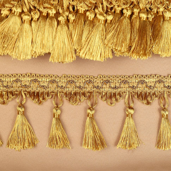 Бахрома для штор с кисточками арт.6152-0327 цв.6362 шир.100мм цв.золото уп.10м