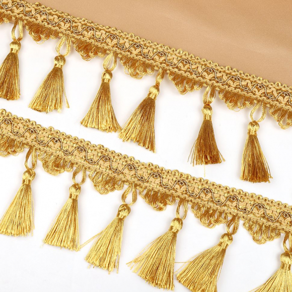 Бахрома для штор с кисточками арт.6152-0327 цв.6362 шир.100мм цв.золото уп.10м