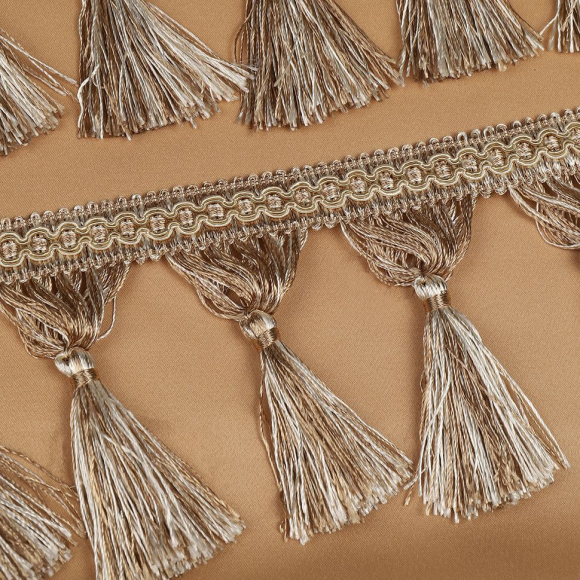 Бахрома для штор с кисточками арт. 6152-0329 цв.6343 шир.100мм цв.молочный+беж уп.10м