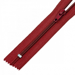 Молния MaxZipper пласт. спираль №5-N 18см н/р цв.F178 бордовый уп.50шт
