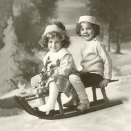 98680_Салфетки трехслойные для декупажа, коллекция "Lunch" Sagen Vintage Design "Дети ждут Рождество"