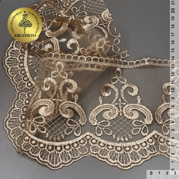 Кружево сетке KRUZHEVO арт.TBY.40473 шир.140мм цв.N6115 золотисто-бежевый уп.13,71м