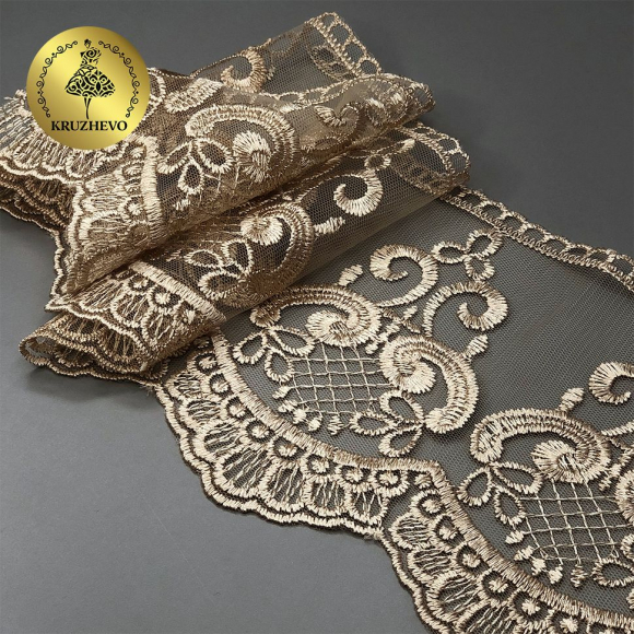 Кружево сетке KRUZHEVO арт.TBY.40473 шир.140мм цв.N6115 золотисто-бежевый уп.13,71м