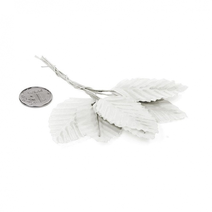 Цветы (листочки) MAGIC 4 HOBBY арт.MG-FA73-11 уп.10шт цв. 1 белый