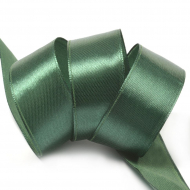 Лента атласная 25мм цв.3047 т.зеленый IDEAL уп.27,4 м