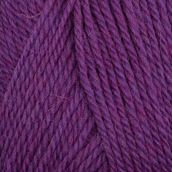 Пряжа для вязания КАМТ Аргентинская шерсть (100% импортная п/т шерсть) 10х100г/200м цв.009 фиалка Пряжа для вязания КАМТ Аргентинская шерсть (100% импортная п/т шерсть) 10х100г/200м цв.009 фиалка