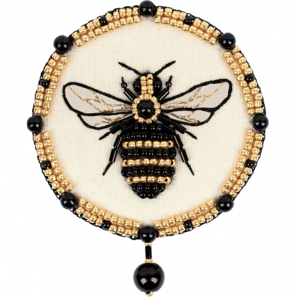 Набор для вышивания KLART арт. 10-506 Брошь. Пчела 6х7 см