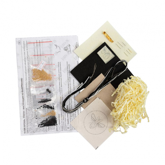 Набор для вышивания KLART арт. 10-506 Брошь. Пчела 6х7 см