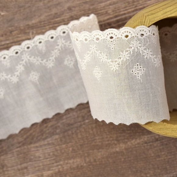 119780_Шитье-вышивка на батисте, 55 мм, цвет белый