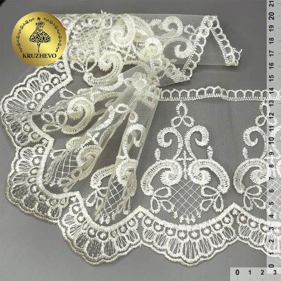 Кружево сетке KRUZHEVO арт.TBY.40473 шир.140мм цв.W1515 молочный уп.13,71м