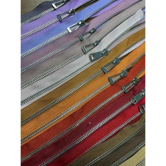 Молния мет. титан №5 никель н/р 18см D810 темно-бежевый