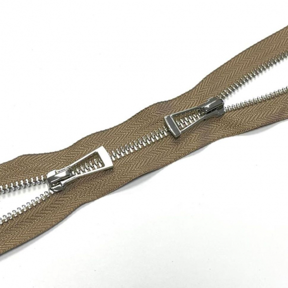 Молния мет. титан №5 никель два замка 110см D810 темно-бежевый