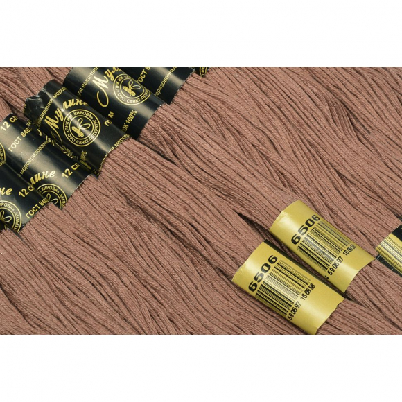 Нитки мулине цв.6506 коричневый 12х10м С-Пб