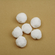 Помпоны TBY из пряжи 1,6г/шт арт.BYG30 30мм цв.белый уп. 100шт