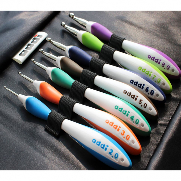 103383_Набор крючков для вязания с эргономичной пластиковой ручкой addiSwing