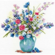 Набор для вышивания АЛИСА арт.2-19 Колокольчики и астры 25х25 см