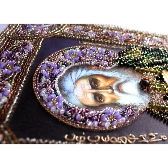 Набор для вышивания хрустальными бусинами ОБРАЗА В КАМЕНЬЯХ арт. 7738 Преподобный Серафим Саровский 22х27 см