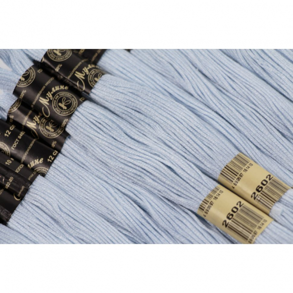 Нитки мулине цв.2602 бл.голубой 12х10м С-Пб Нитки мулине цв.2602 бл.голубой 12х10м С-Пб