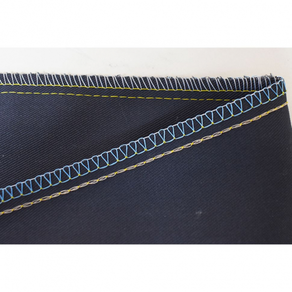 Промышленный 5-ти ниточный оверлок для тяжелых материалов Aurora A-800DX-5 (Direct drive)