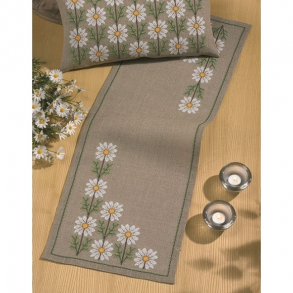 Набор для вышивания PERMIN арт.68-2132 Дорожка Маргаритка 39х105 см