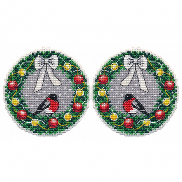 Набор для вышивания ОВЕН арт. 1362 Новогодняя игрушка. Веночек 9,2х9,2 см