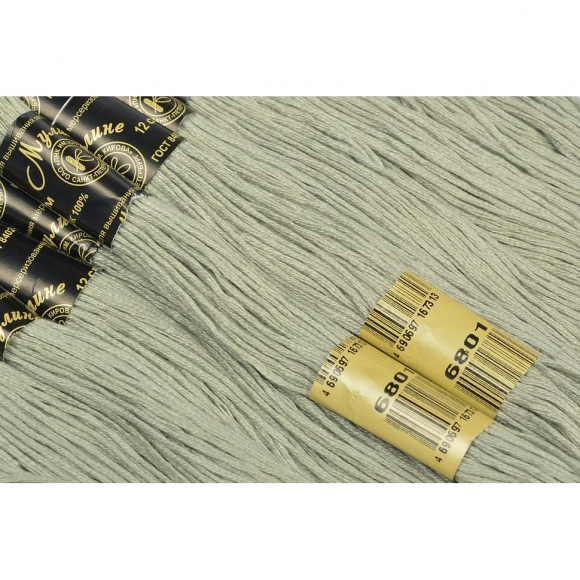 Нитки мулине цв.6801 серый 12х10м С-Пб