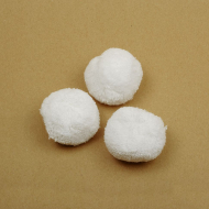 Помпоны TBY из пряжи 8,5г/шт арт.BYG50 50мм цв.белый уп. 50шт