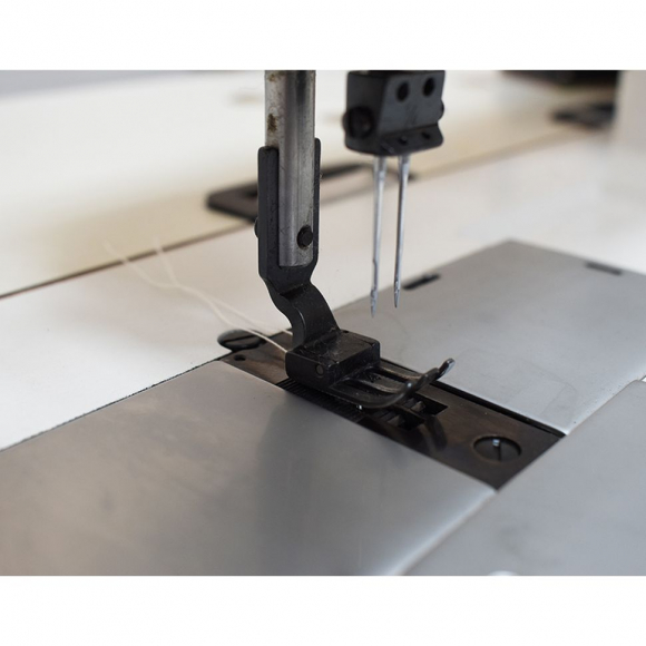 Промышленная швейная машина Aurora A-872D-05 с прямым приводом