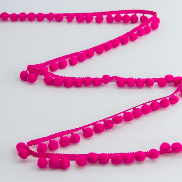 Тесьма с помпонами, диаметр 10 мм, цвет тёмно-красный Тесьма с помпонами, диаметр 10 мм, цвет тёмно-красный