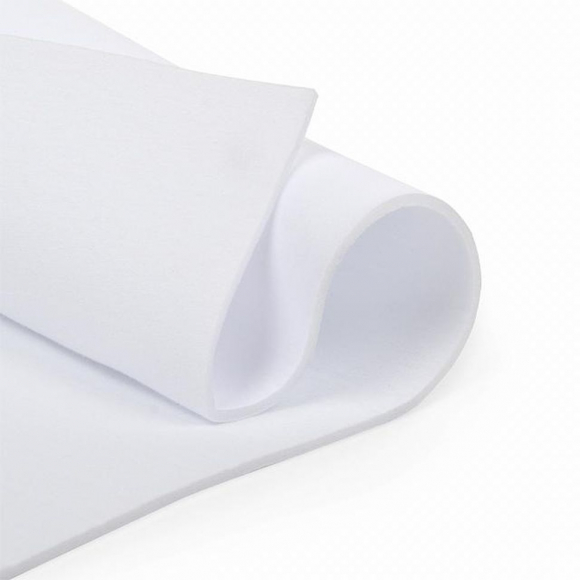 Бельевой поролон В 303а арт.АТ130140 ламинированный 3мм шир.150см цв.001 белый уп.1м Бельевой поролон В 303а арт.АТ130140 ламинированный 3мм шир.150см цв.001 белый уп.1м