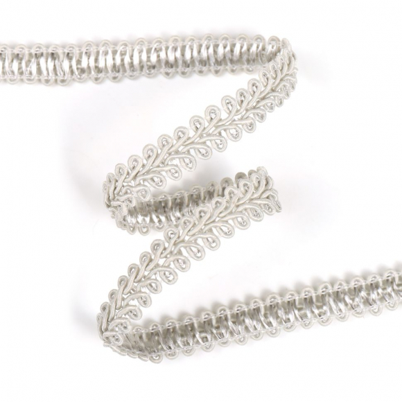 Тесьма TBY Шанель плетеная шир.12мм 0384-0016 цв.177 серый уп.18,28м Тесьма TBY Шанель плетеная шир.12мм 0384-0016 цв.177 серый уп.18,28м