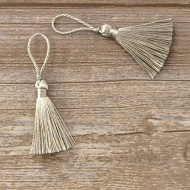 183403_Кисть декоративная на шнуре, длина 45 мм, цвет золотой