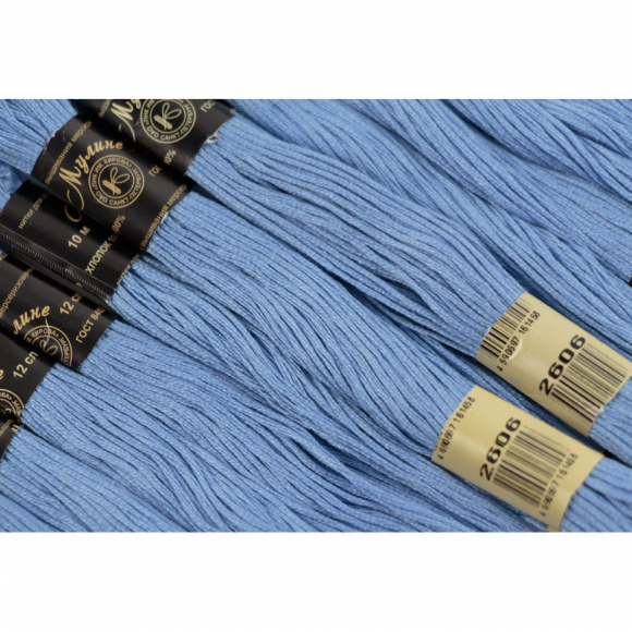 Нитки мулине цв.2606 голубой 12х10м С-Пб Нитки мулине цв.2606 голубой 12х10м С-Пб