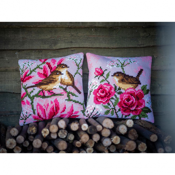 182083_Набор для вышивания подушки "Птица и розы"
