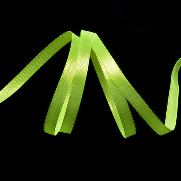 Лента атласная 6мм цв.3033 салатовый IDEAL уп.27,4 м Лента атласная 6мм цв.3033 салатовый IDEAL уп.27,4 м