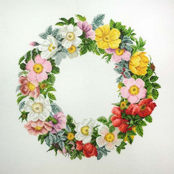 Набор для вышивания МАРЬЯ ИСКУСНИЦА арт.06.002.48 Венок 40х40 см