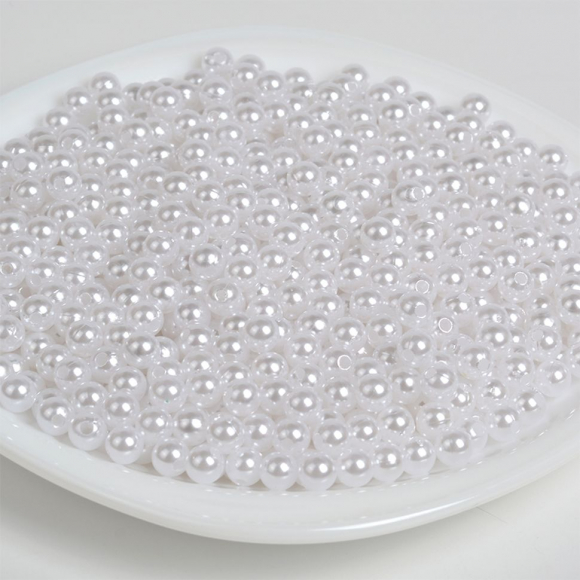 Бусины MAGIC 4 HOBBY круглые перламутр 4мм цв.033 белоснежный уп.50г (1500шт)