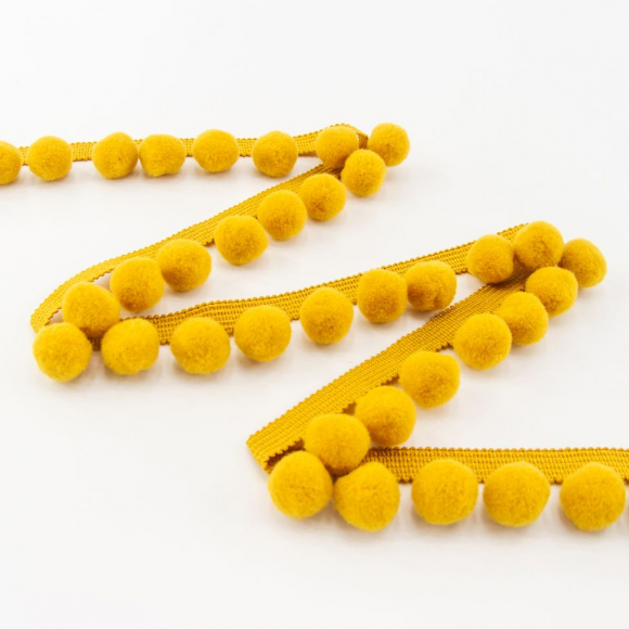 75671_Тесьма с помпонами, диаметр 20 мм, цвет темно-желтый