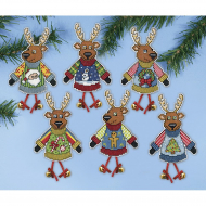 Набор для вышивания елочных украшений DESIGN WORKS арт.5994 Олени в свитерах 9х10 см Набор для вышивания елочных украшений DESIGN WORKS арт.5994 Олени в свитерах 9х10 см