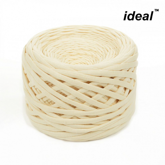 Пряжа Ideal трикотажная лицевая 100м, 350-380 г, ширина 7-9мм цв. экрю