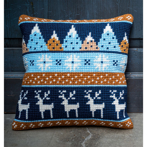 173997_Набор для вышивания подушки "Зимние мотивы"