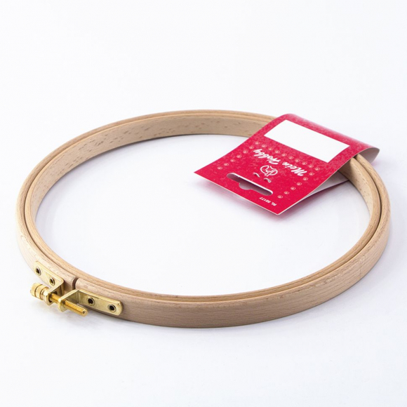 14563_Пяльцы круглые с замком, высота обода 12 мм, диаметр 18,5 см