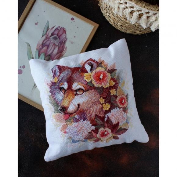 Набор-подушка для вышивания мулине АБРИС АРТ арт. AHP-007 Лаки 30х30 см