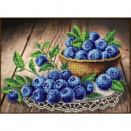 Набор для вышивания бисером ПАУТИНКА арт.Б-1302 Ягодка Черничка 28х20 см Набор для вышивания бисером ПАУТИНКА арт.Б-1302 Ягодка Черничка 28х20 см