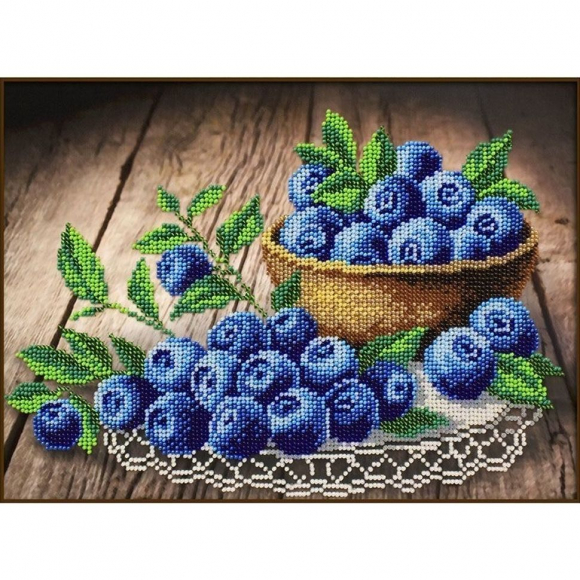 Набор для вышивания бисером ПАУТИНКА арт.Б-1302 Ягодка Черничка 28х20 см